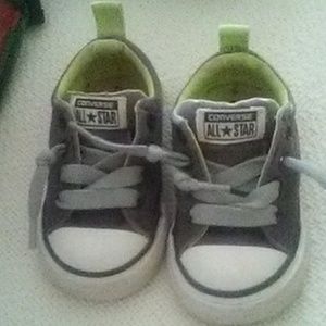Converse💚 Grey and Green Low Size 5